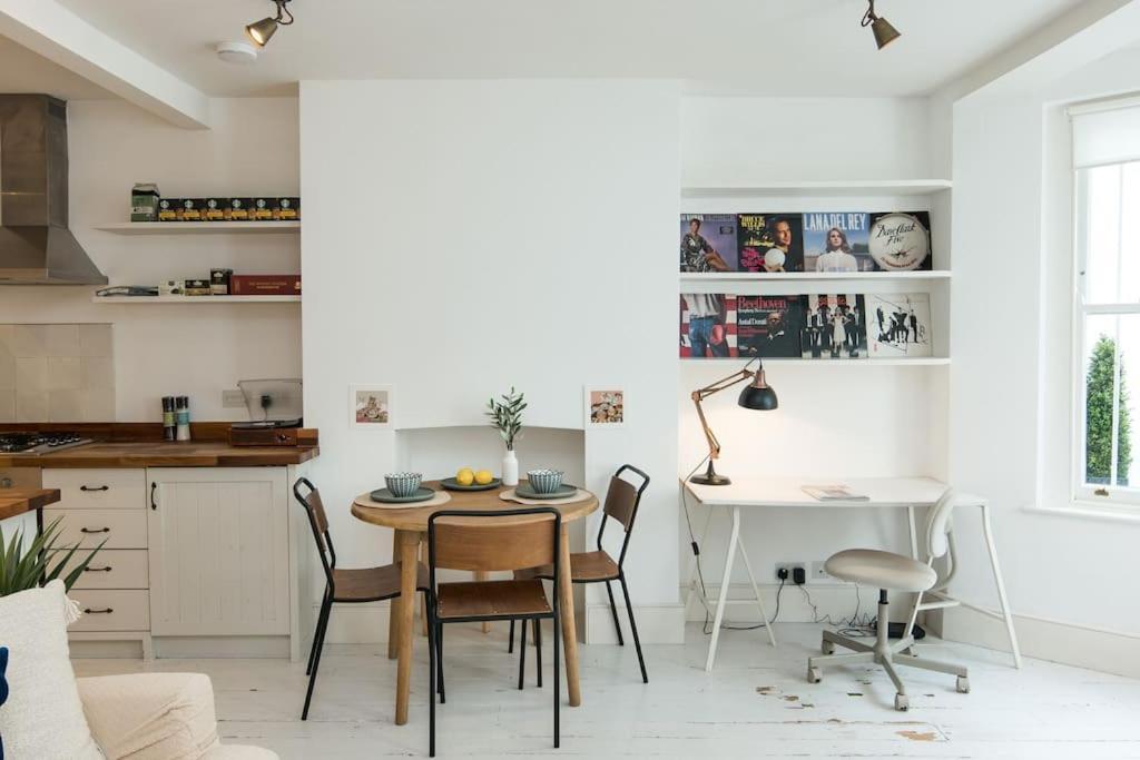 Charming 2-Bed Flat In The Heart Of Nottinghill - Steps From Portobello Rd Market And Nottinghill Bookshop Apartment London Ngoại thất bức ảnh