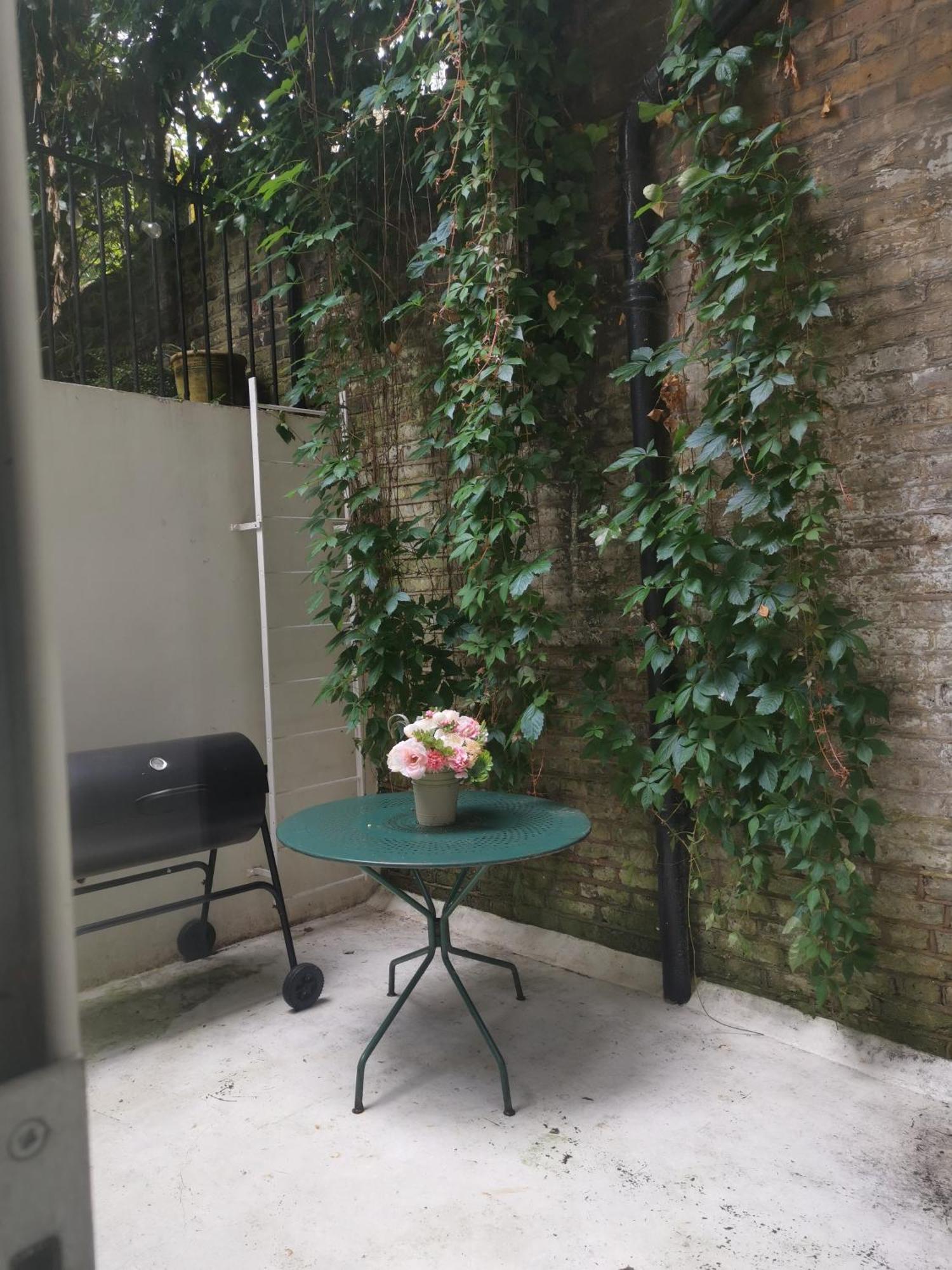 Charming 2-Bed Flat In The Heart Of Nottinghill - Steps From Portobello Rd Market And Nottinghill Bookshop Apartment London Ngoại thất bức ảnh